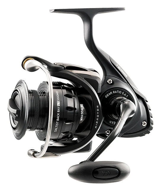 Daiwa Saltist Back Bay LT Spinning Reels